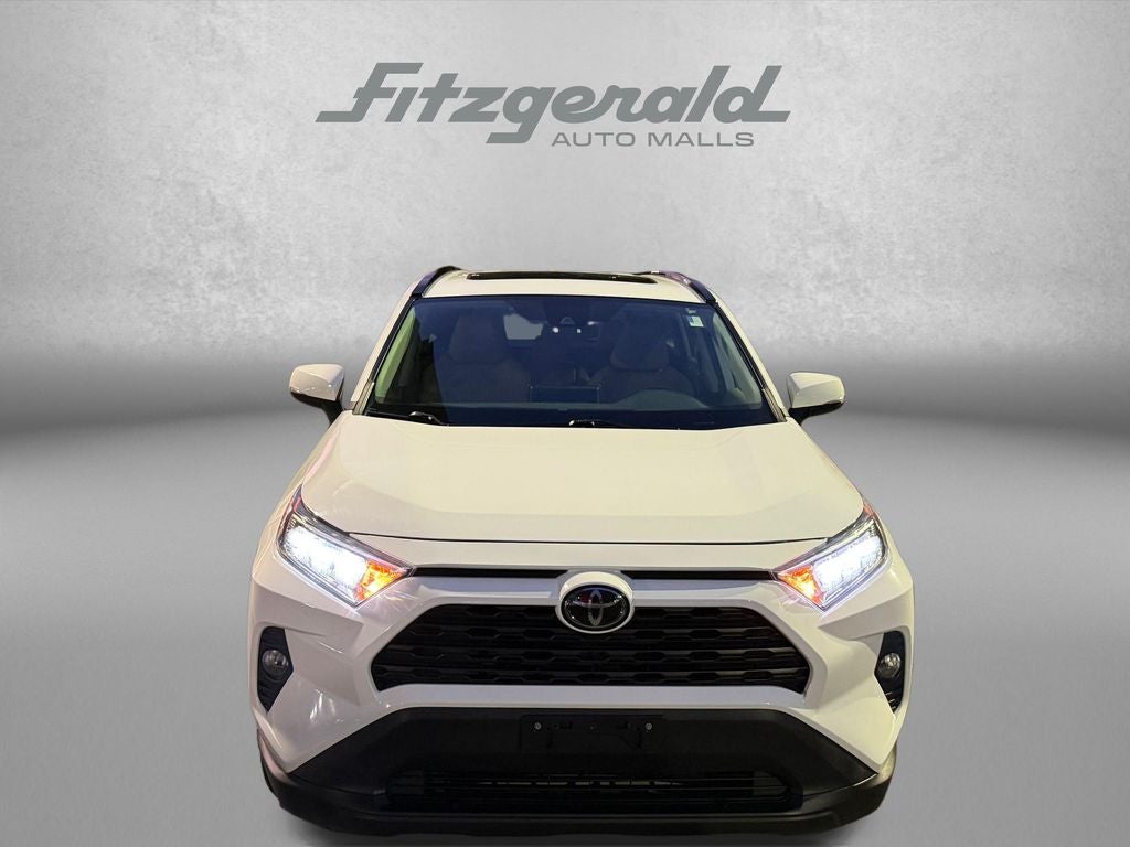 2020 Toyota RAV4 XLE