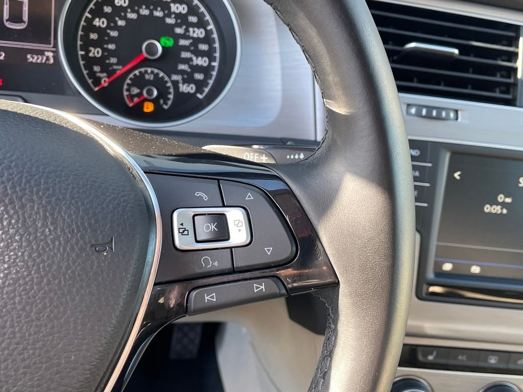 2017 Volkswagen Golf TSI SEL 4-Door