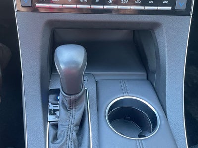 2022 Toyota Avalon Hybrid Limited