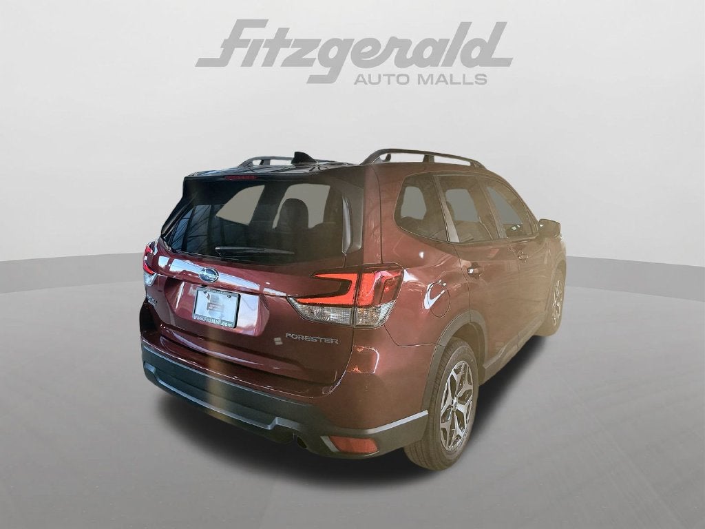 2024 Subaru Forester Premium