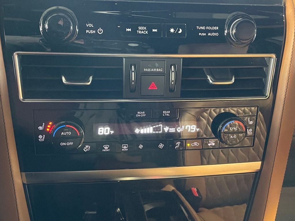 2023 INFINITI QX80 Sensory