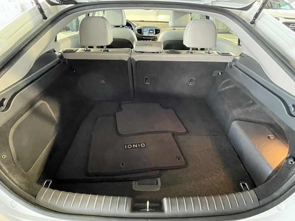 2019 Hyundai Ioniq Plug-In Hybrid Base