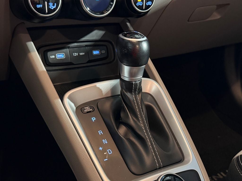 2022 Hyundai Venue SEL