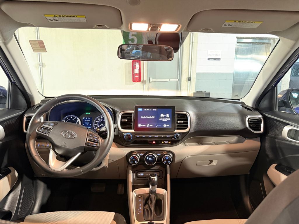 2022 Hyundai Venue SEL