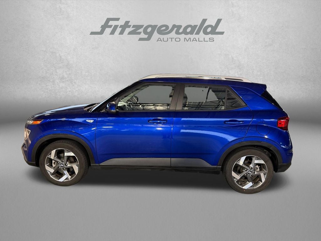 2022 Hyundai Venue SEL