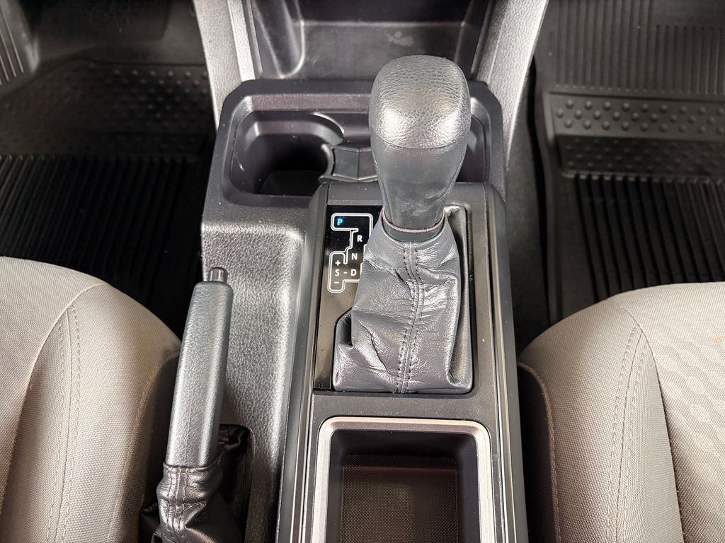 2021 Toyota Tacoma SR V6