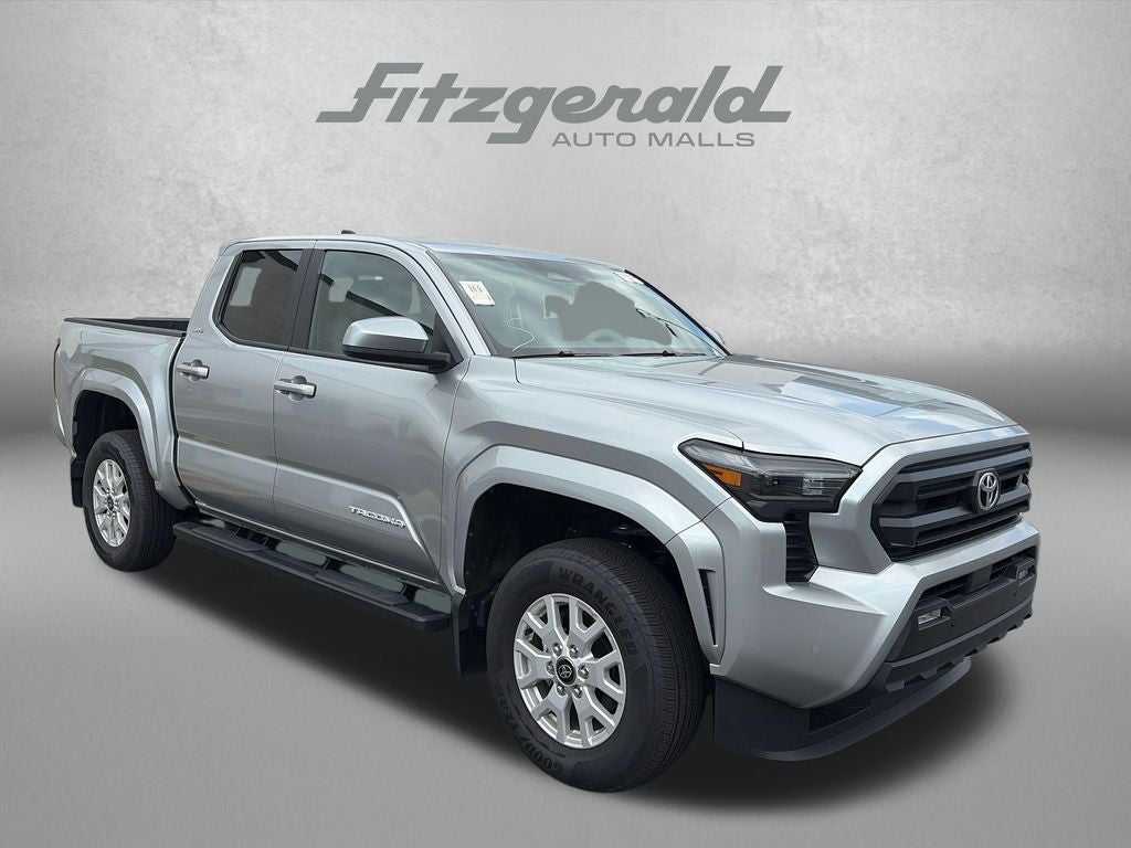 2025 Toyota Tacoma SR5