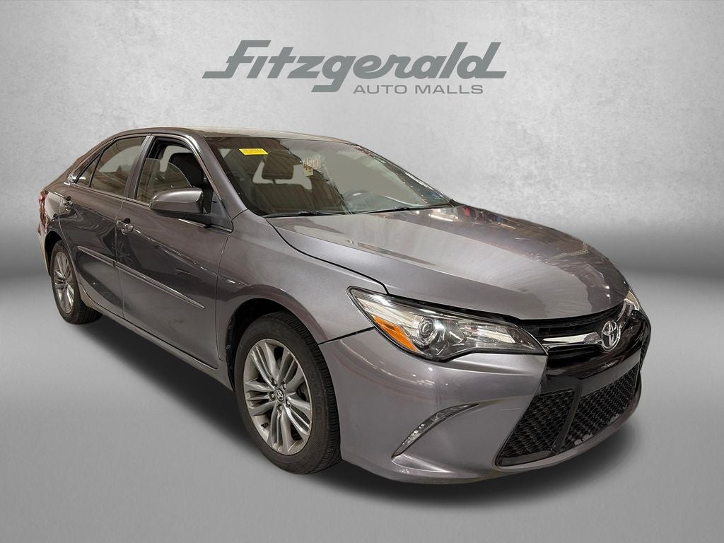 2016 Toyota Camry SE