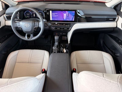2026 Toyota CAMRY XLE