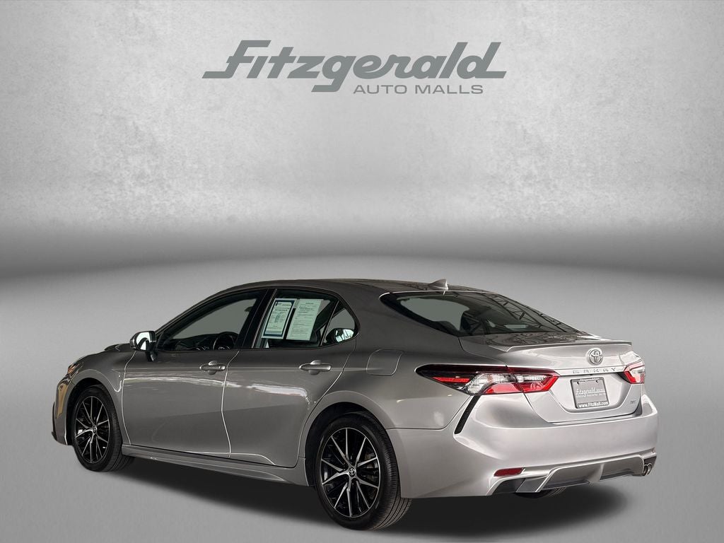 2024 Toyota CAMRY SE