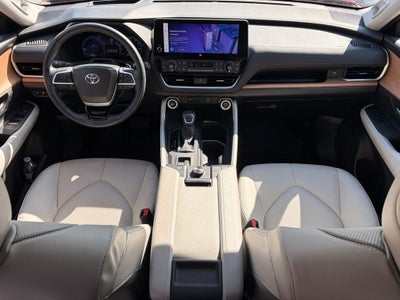 2024 Toyota GRAND HIGHLANDER Platinum