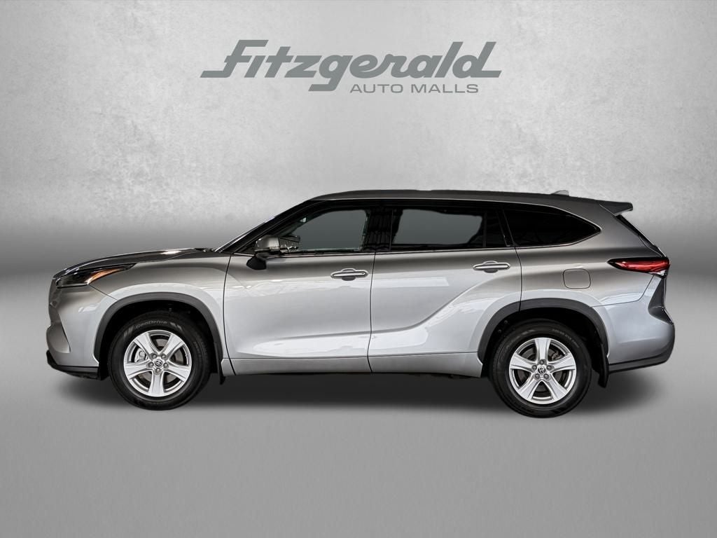 2021 Toyota HIGHLANDER LE