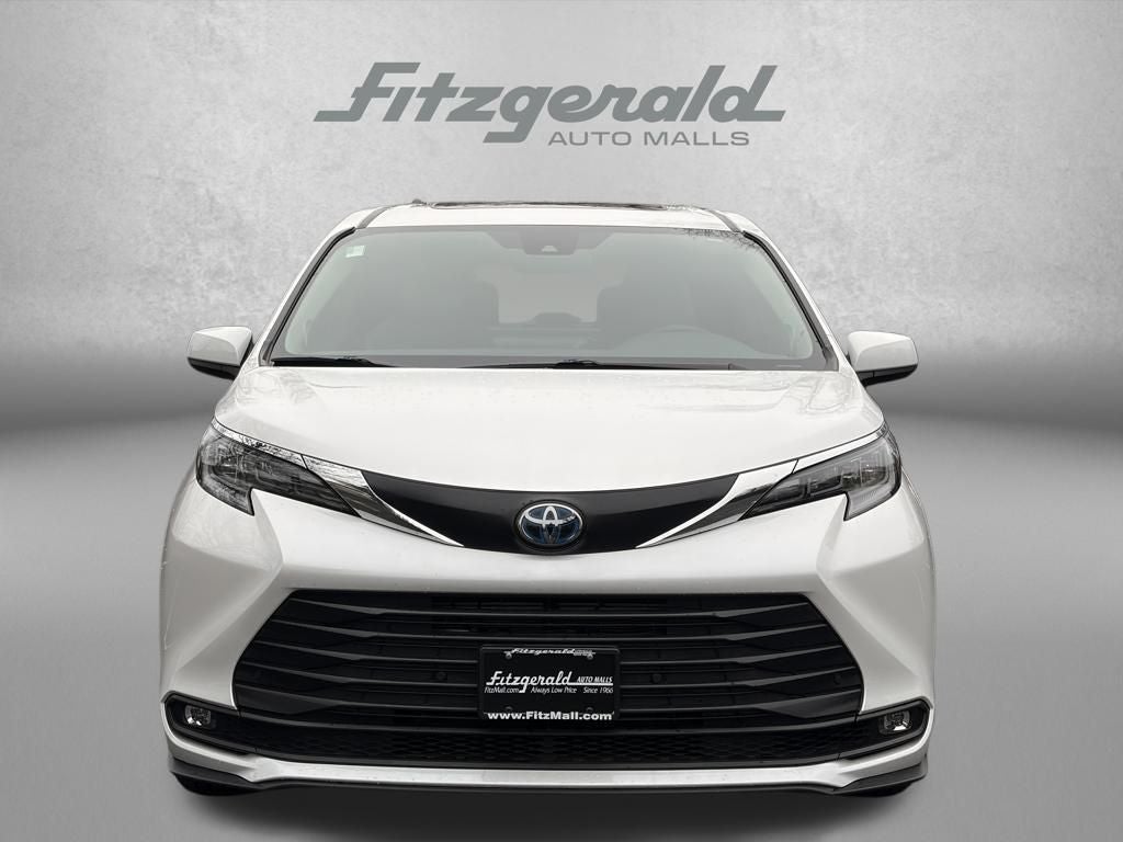 2025 Toyota SIENNA XLE AWD XLE 7 Passenger