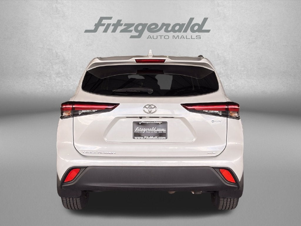 2025 Toyota Highlander Hybrid XLE