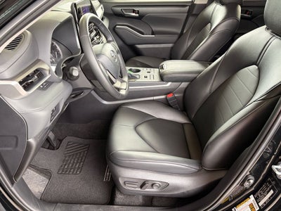 2026 Toyota Highlander XLE