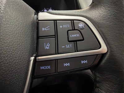 2022 Toyota SIENNA XLE XLE