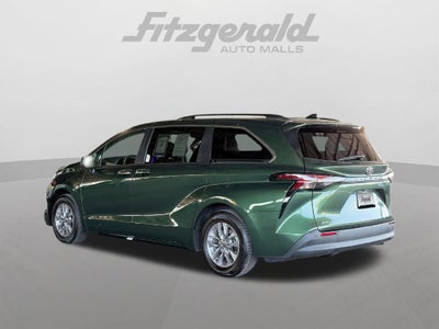 2026 Toyota Sienna XLE 7 Passenger
