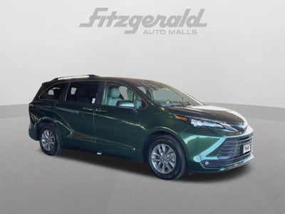 2026 Toyota Sienna XLE 7 Passenger
