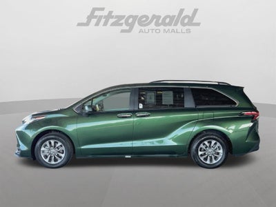 2026 Toyota Sienna XLE 7 Passenger