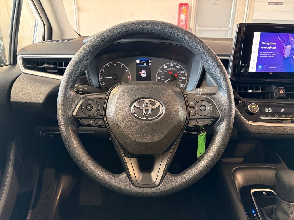 2025 Toyota COROLLA LE