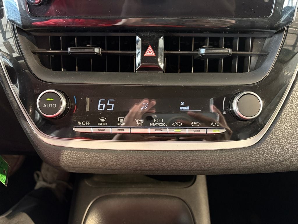 2023 Toyota COROLLA LE