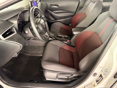 2025 Toyota COROLLA SE