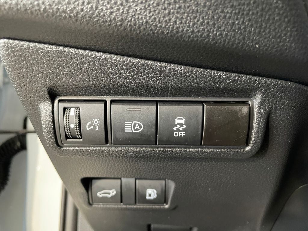 2024 Toyota COROLLA CROSS HV Hybrid XSE