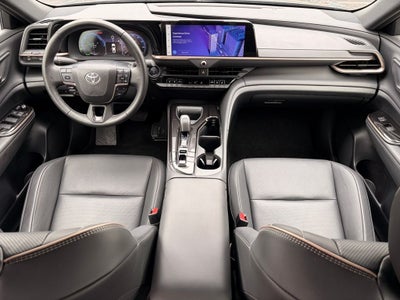 2026 Toyota CROWN XLE