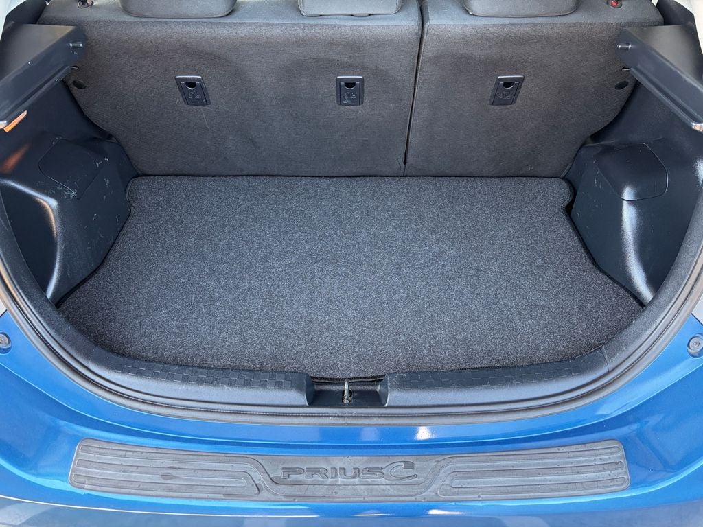 2012 Toyota PRIUS c Two