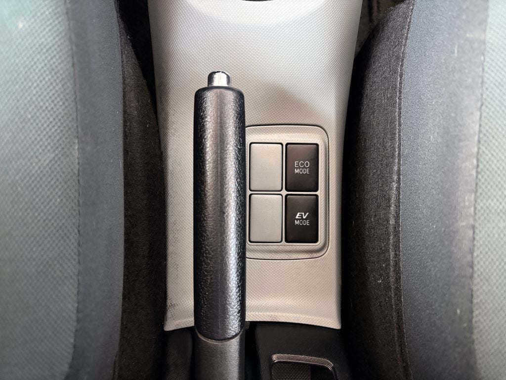 2012 Toyota PRIUS c Two