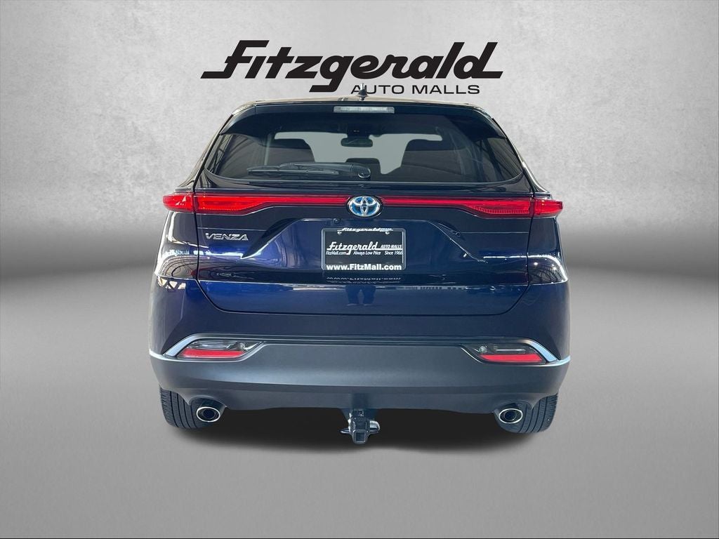 2024 Toyota VENZA LE