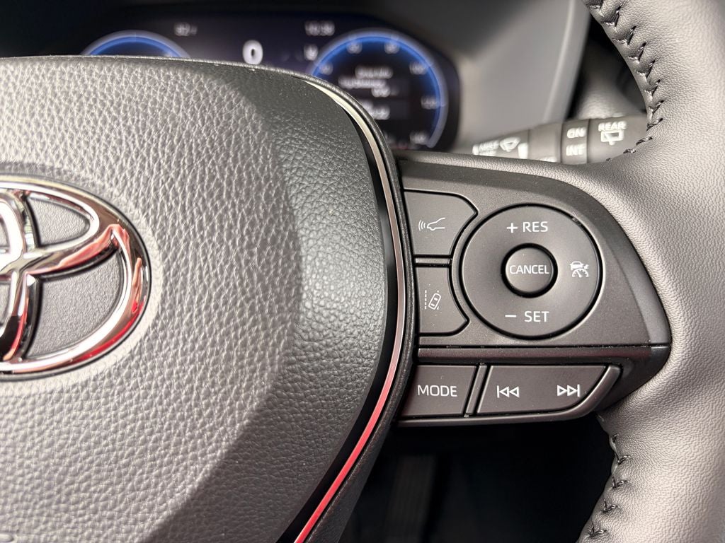 2025 Toyota RAV4 HYBRID Limited