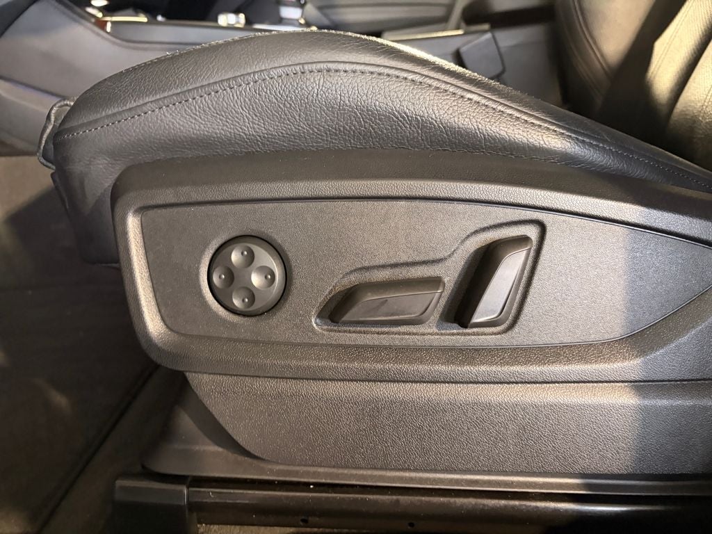 2020 Audi Q5 45 Premium Plus quattro