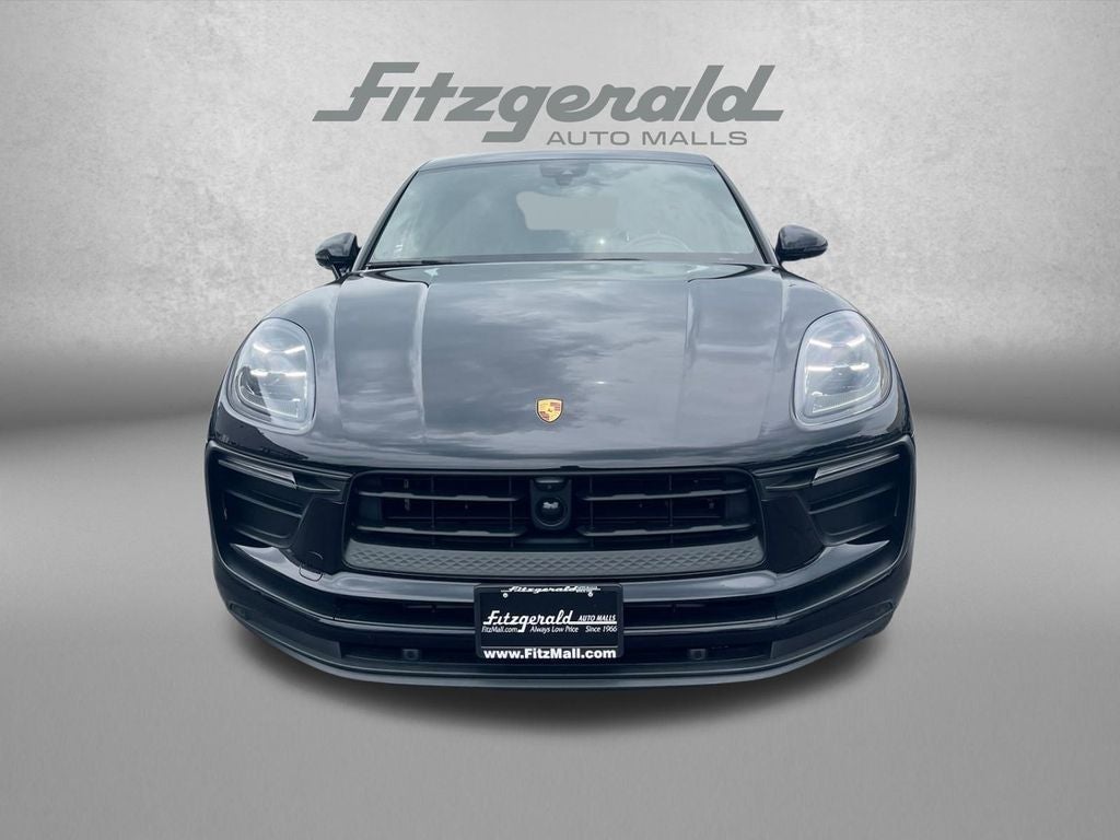 2024 Porsche Macan T