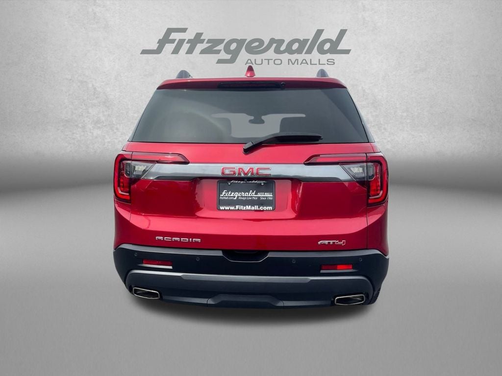 2022 GMC Acadia AT4