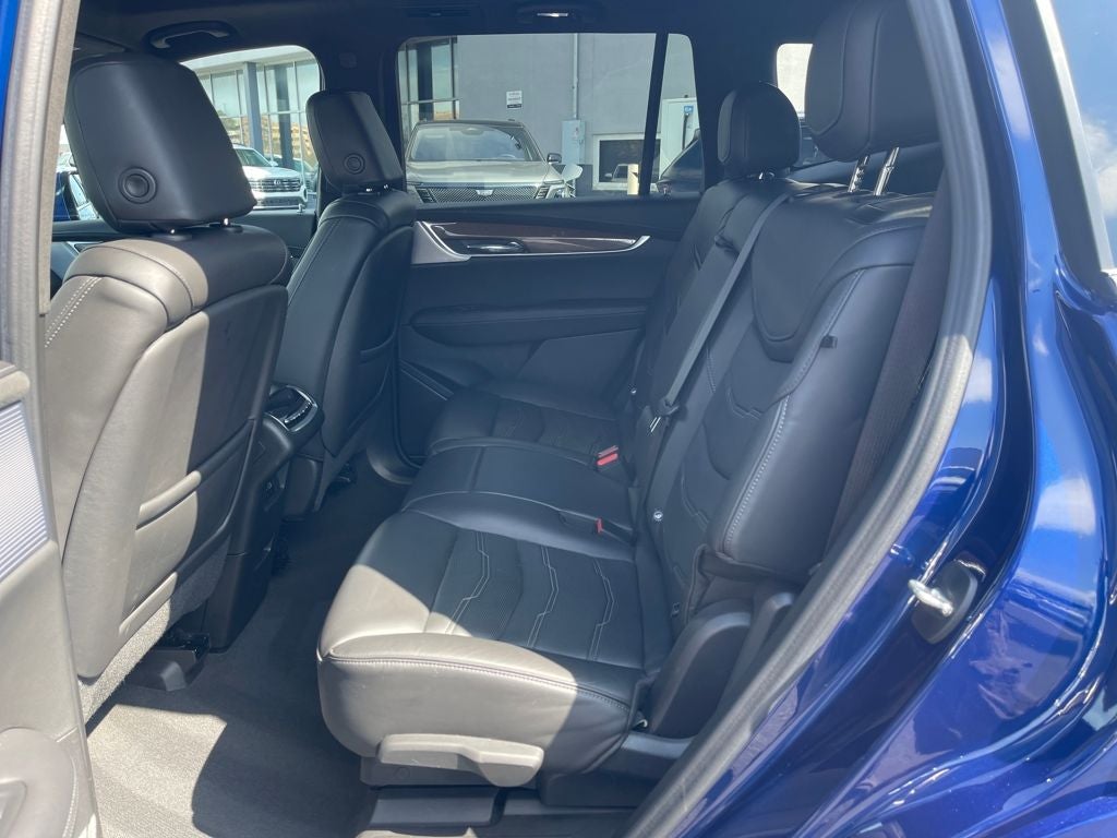 2023 Cadillac XT6 Premium Luxury