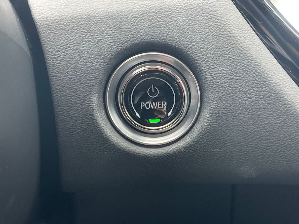 2025 Cadillac LYRIQ Luxury