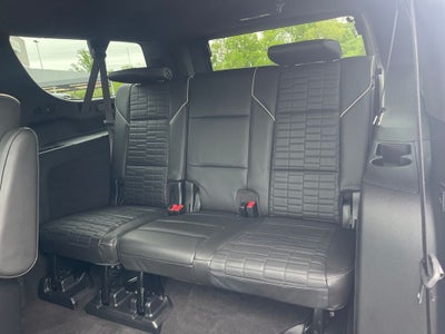2024 Cadillac Escalade ESV Sport Platinum