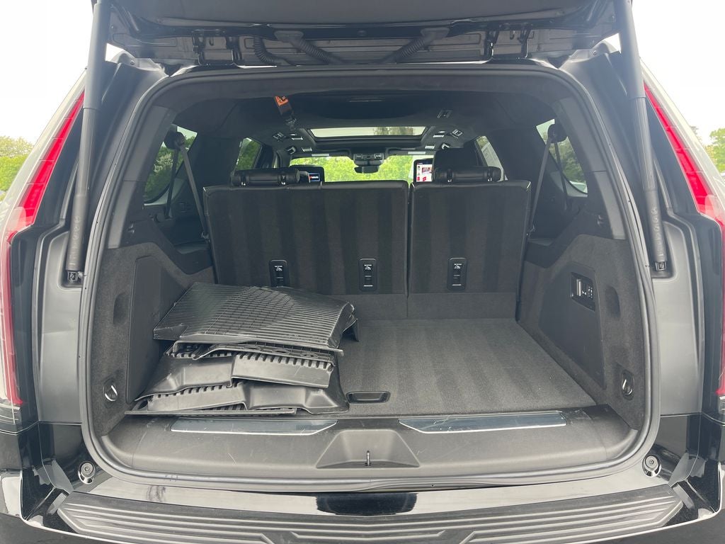 2024 Cadillac Escalade ESV Sport Platinum