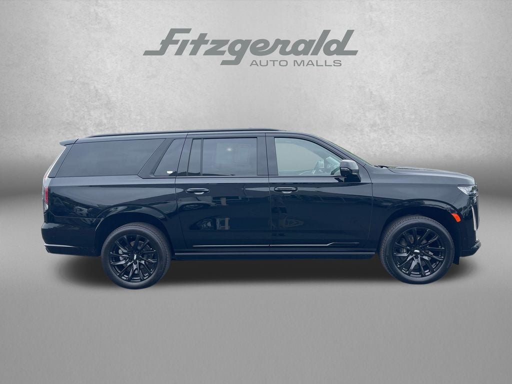 2024 Cadillac Escalade ESV Sport Platinum