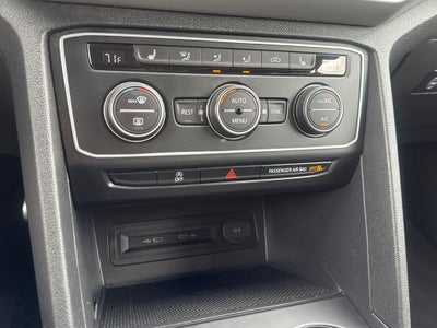2021 Volkswagen Atlas 3.6L V6 SE w/Technology R-Line