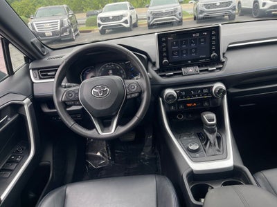 2020 Toyota RAV4 Hybrid XSE