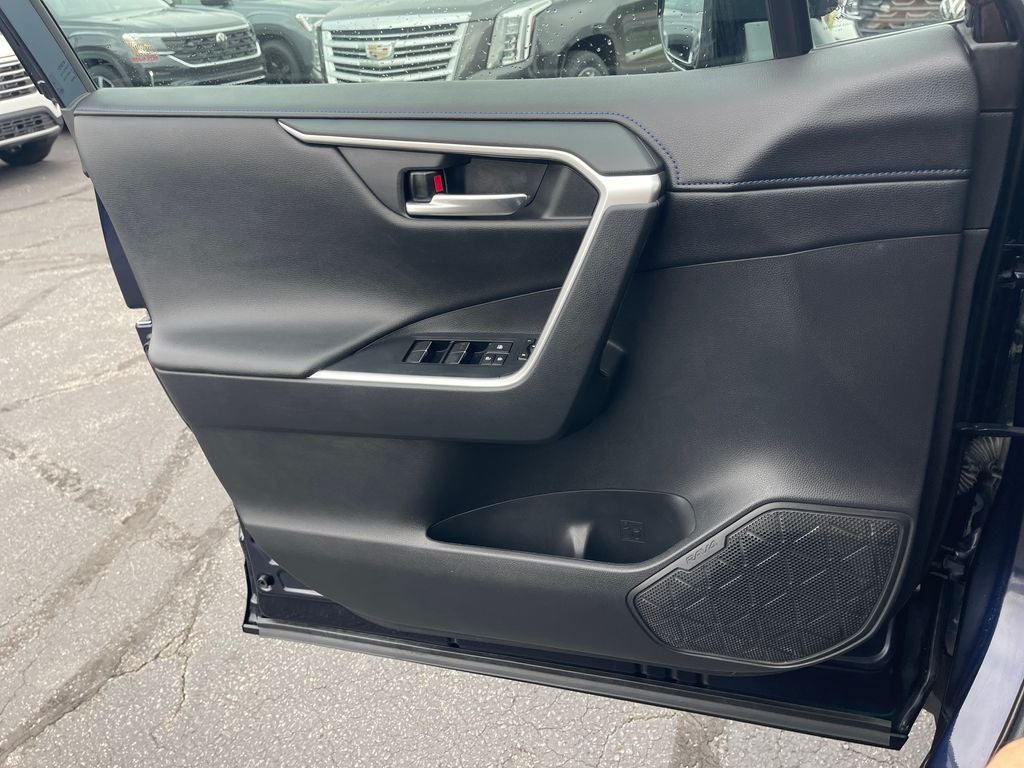 2020 Toyota RAV4 Hybrid XSE