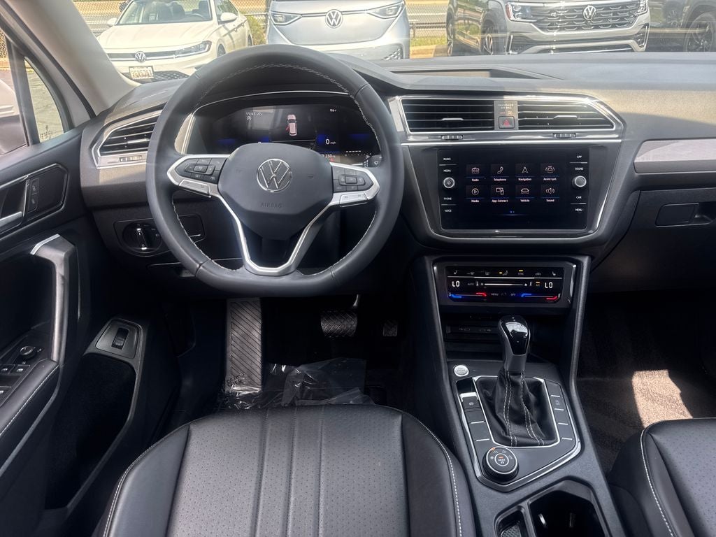 2024 Volkswagen Tiguan 2.0T SE