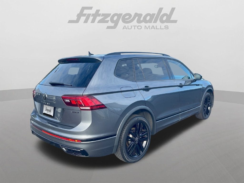 2022 Volkswagen Tiguan 2.0T SE R-Line Black