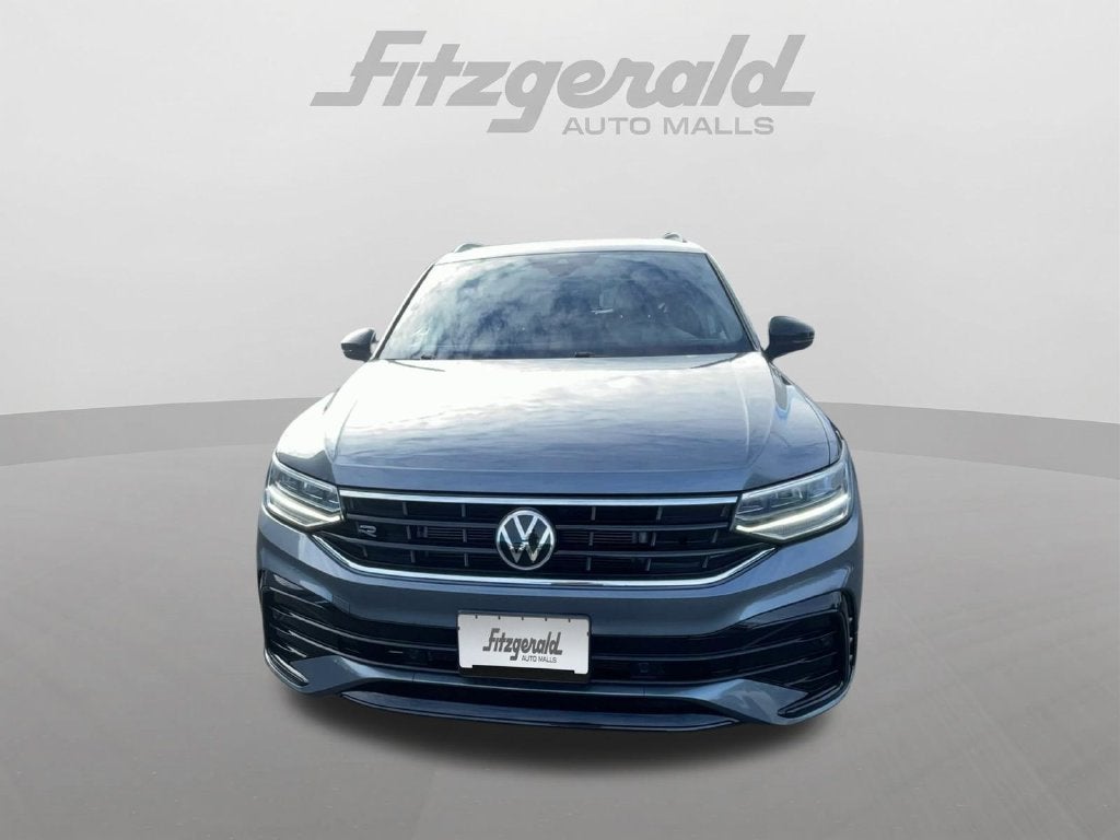 2022 Volkswagen Tiguan 2.0T SE R-Line Black