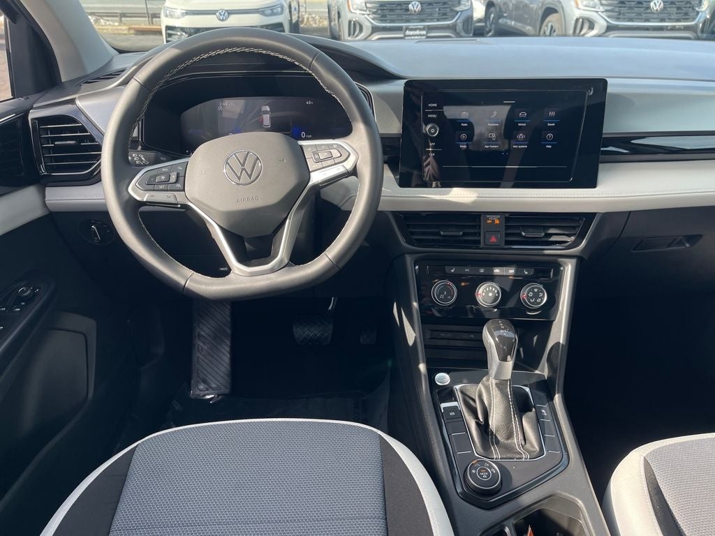 2025 Volkswagen Taos 1.5T S