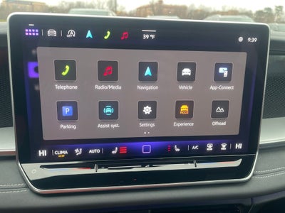 2025 Volkswagen Tiguan 2.0T SE R-Line Black