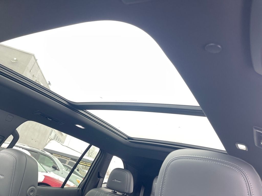 2025 Buick Enclave Avenir