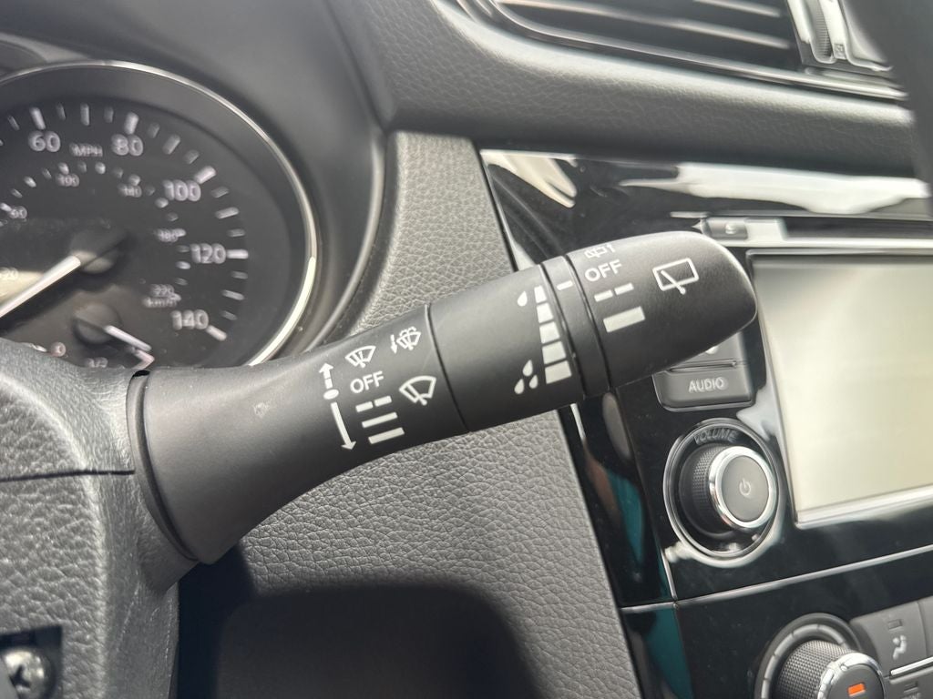 2022 Nissan Rogue Sport S